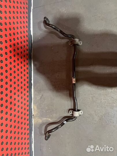 Стабилизатор подвески (поперечной устойчивости)