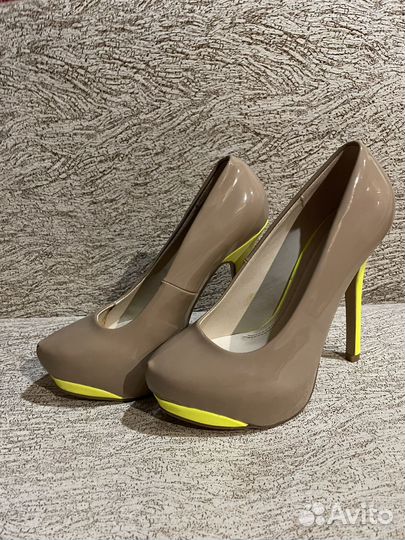 Туфли на платформе 37