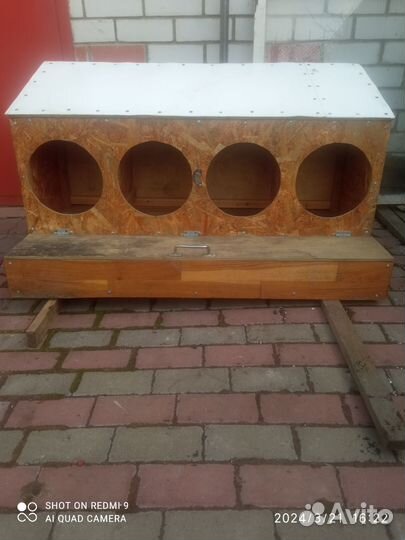 Гнездо для кур с яйцесборником