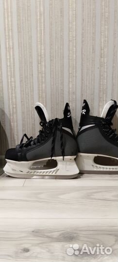 Коньки хоккейные 43 размер