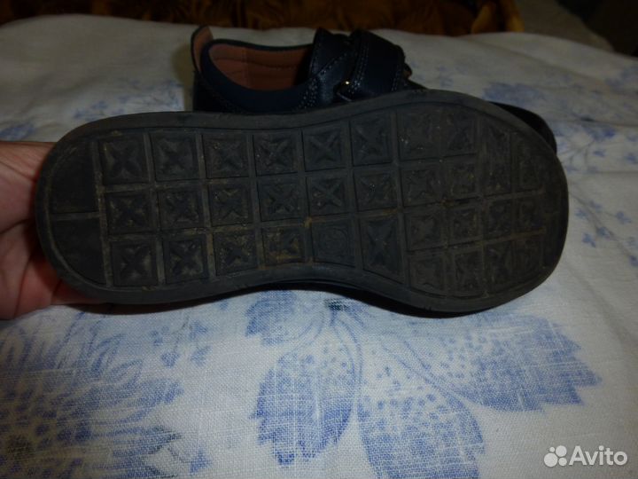 Туфли школьные 30 р