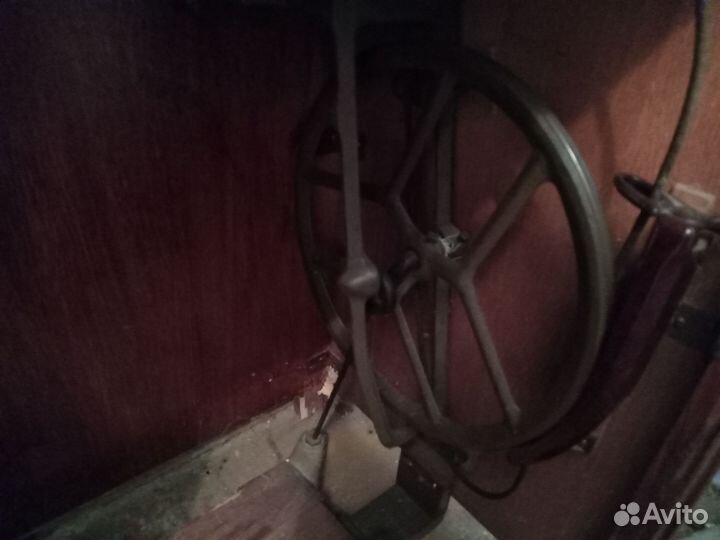 Швейная машинка