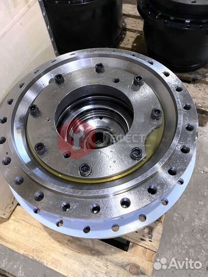 Бортовой редуктор Volvo EC480B 14531093