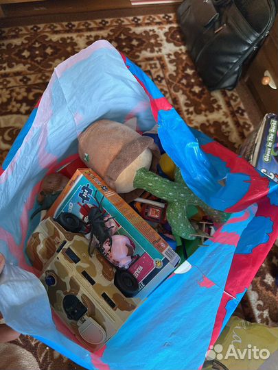 Детские игрушки