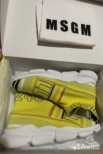 Женские кроссовки msgm