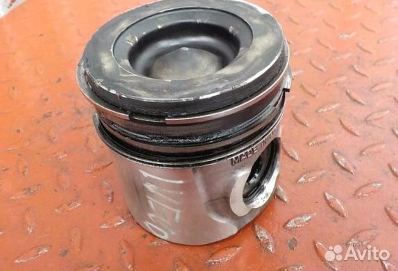 Поршень iveco Eurocargo 504017243