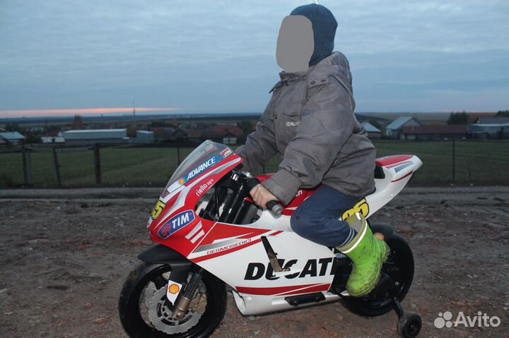 Детский мотоцикл на аккумуляторе