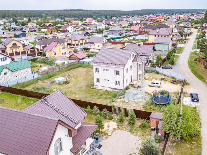 Дом 252 м² на участке 13,4 сот.