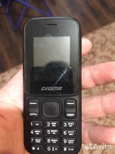 Телефон digma