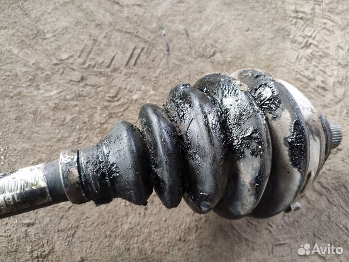 Привод VAG 1K0407271BJ дефект наружней гранаты