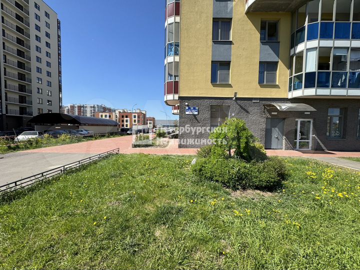 2-к. квартира, 58 м², 3/13 эт.