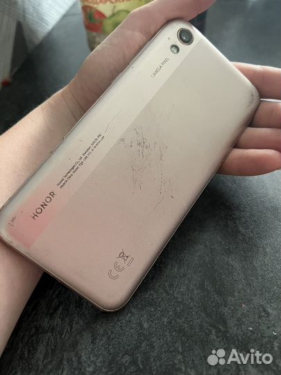 Мобильные телефоны