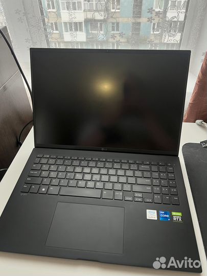 LG Gram 16Z90Q-R.APB9U1 RTX 2050 32Gb RAM 2Tb SSD
