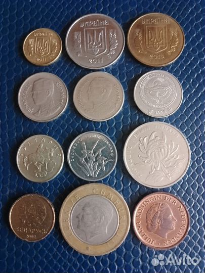 Монеты набором