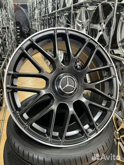 Диски литые R18 5*112 разноширокие AMG