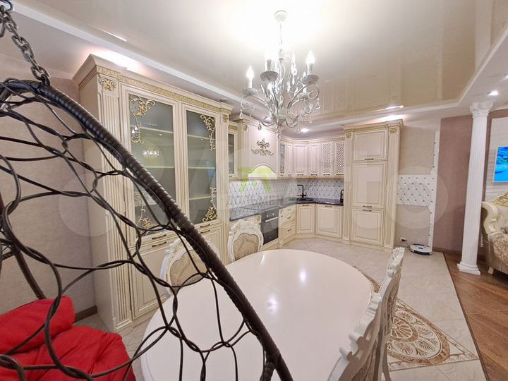 3-к. квартира, 92,4 м², 6/12 эт.