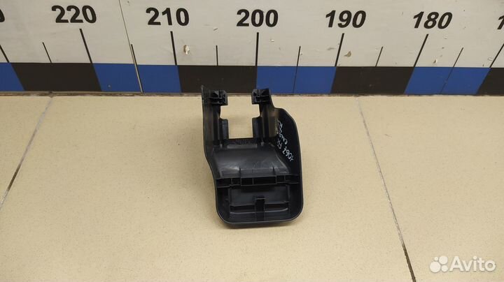 Крышка кронштейна сиденья Land Cruiser (150) -Prad