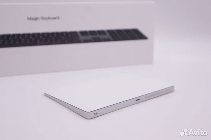 Apple Magic Trackpad 2