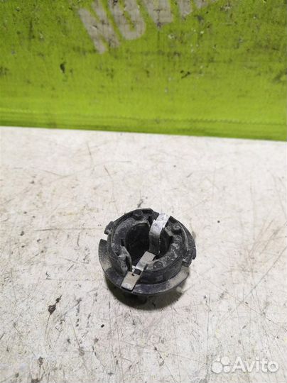 Патрон Мерседес Бенз 210 Е-класс