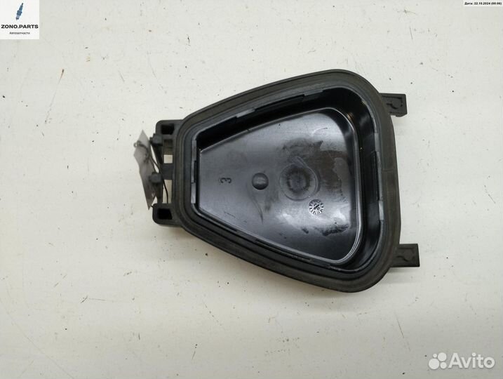 Крышка (заглушка) задняя фары левой 15443300 на Volkswagen Passat B5+ (GP)