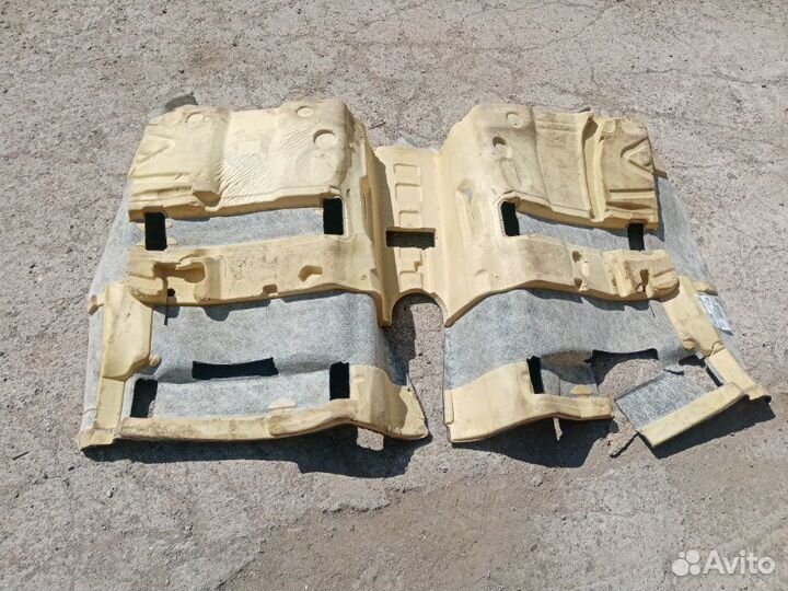 Ковролин салона Mercedes-Benz C-Class W204