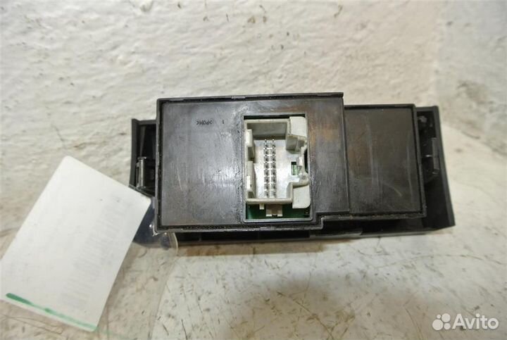 Блок кнопок Chevrolet Captiva (C100) 2006-2010