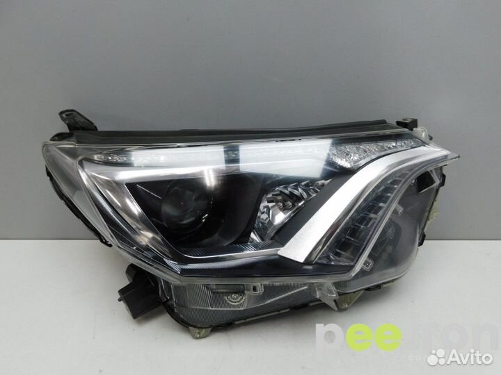 Б/У Фара правая б/у 8114542690 toyota