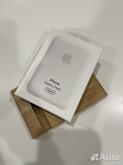 Внешний аккумулятор power bank новый apple magsafe