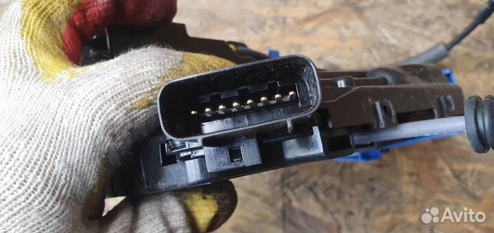 Замок двери передней правой Kia Sportage 2016-2021