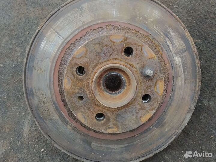 Поворотный кулак LADA kalina 2