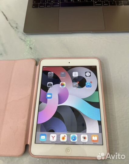 iPad mini 16GB с Cellular для игр