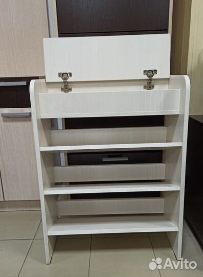 Обувница открытая