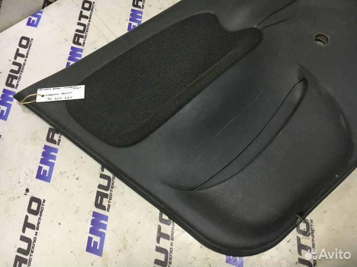 Обшивка двери передней левой Шевроле Ланос