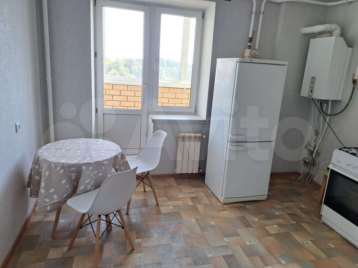 2-к. квартира, 46 м², 7/10 эт.