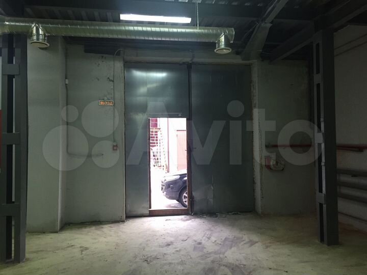 Склад, 300 м²