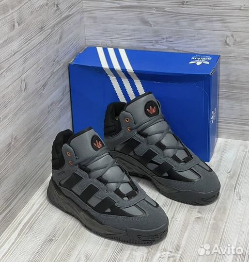 Кроссовки Adidas Gore-Tex зимние с мехом