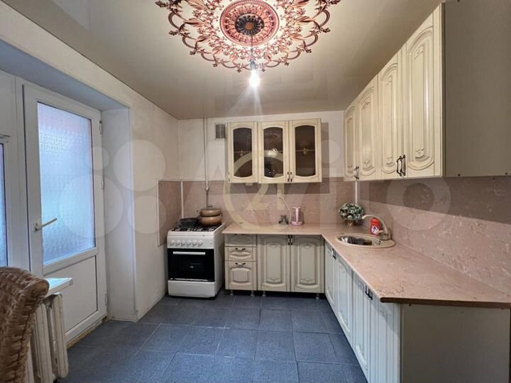 2-к. квартира, 35 м², 1/5 эт.