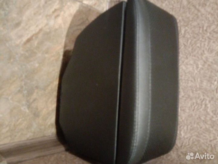 Подлокотник на kia rio 3