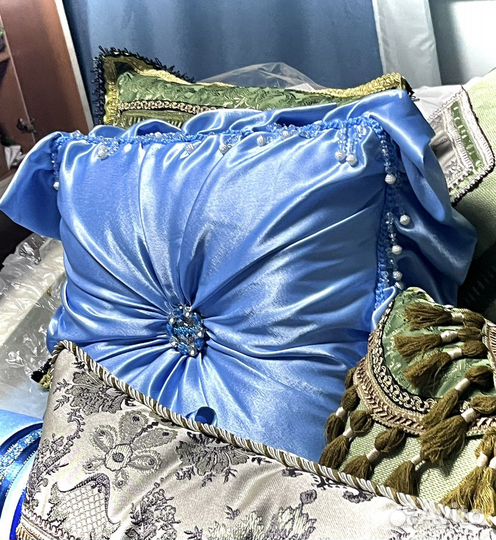 Декоративные подушки