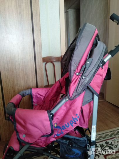 Прогулочная коляска трость