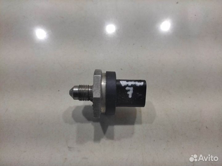 Датчик давления топлива (BMW 7 G11/G12)