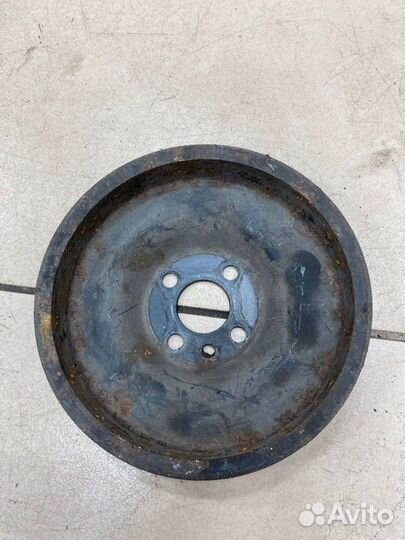 Шкив водяного насоса (помпы) Suzuki Baleno