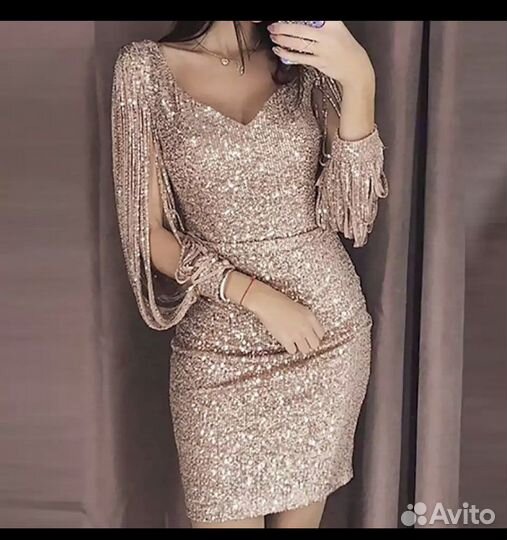 Вечернее платье