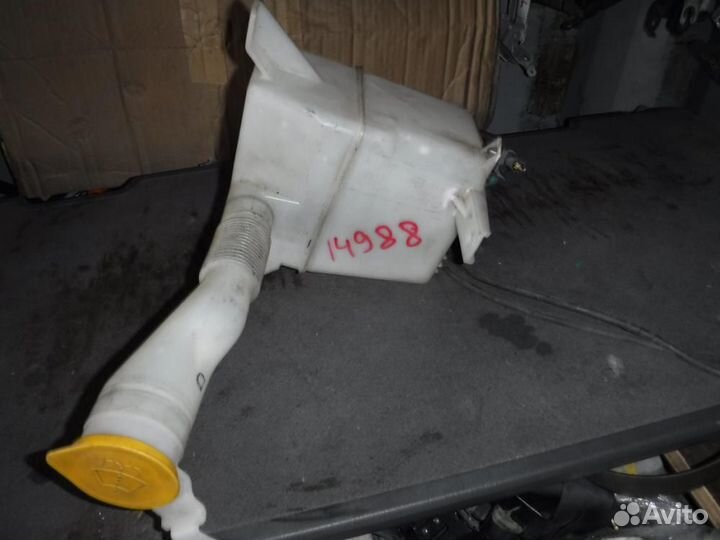 Бачок омывателя Sub/ Legacy,Outback/ BL5,BLE,BP9