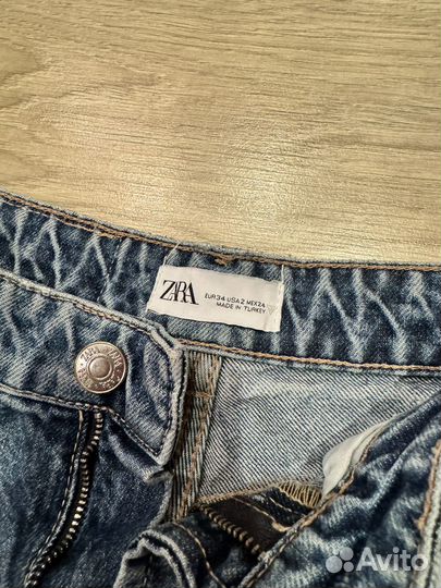 Джинсы zara