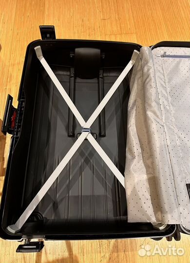 Чемодан Samsonite S'Cure XL 138л