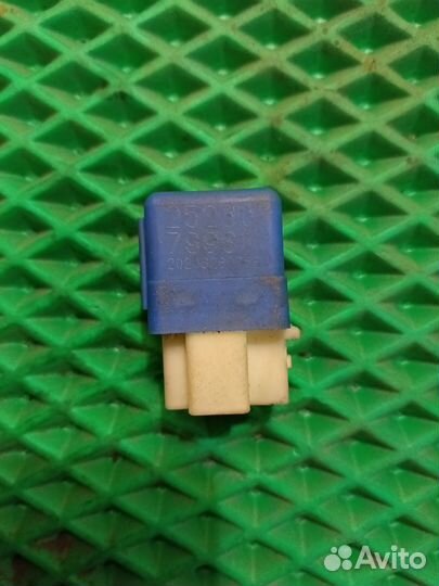 Реле Nissan Maxima A33