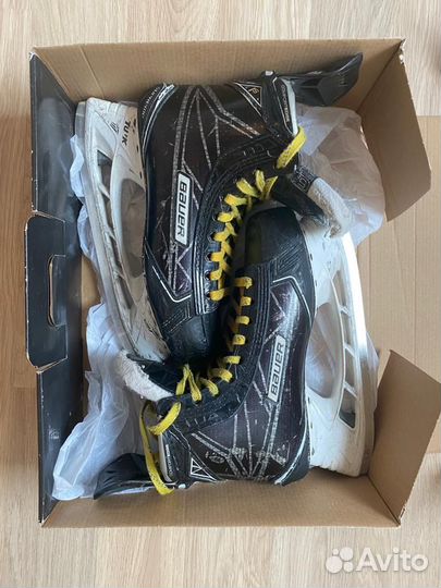 Хоккейные коньки bauer