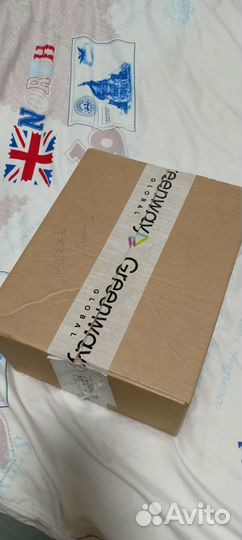 Коробка бу косметики