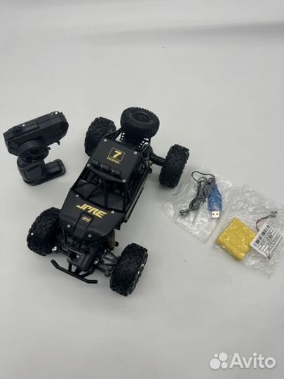 Радиоуправляемая машина 4WD